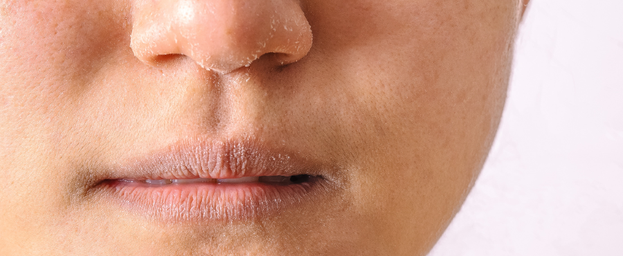 Maquillaje para piel seca en invierno: cómo evitar que el maquillaje se cuartee y marque textura.